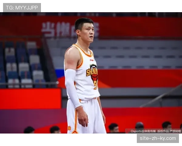 周鹏800场里程碑达成 深圳老将职业生涯值得尊敬